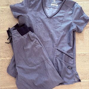 Adar Blue Gray Scrub Set